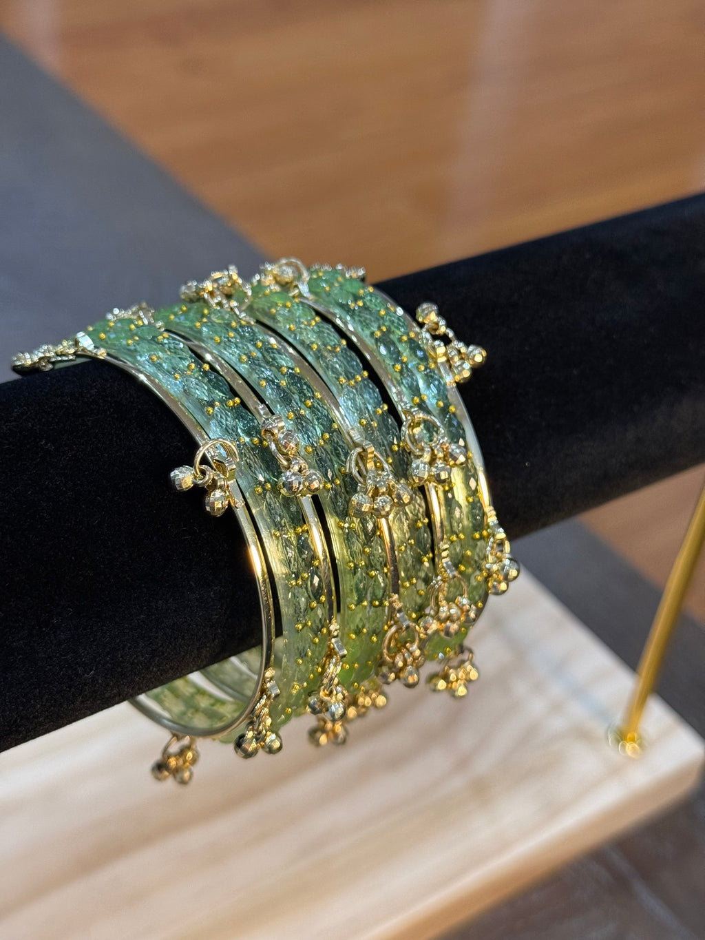 Raindrop Kashmiri Bangles-Lime